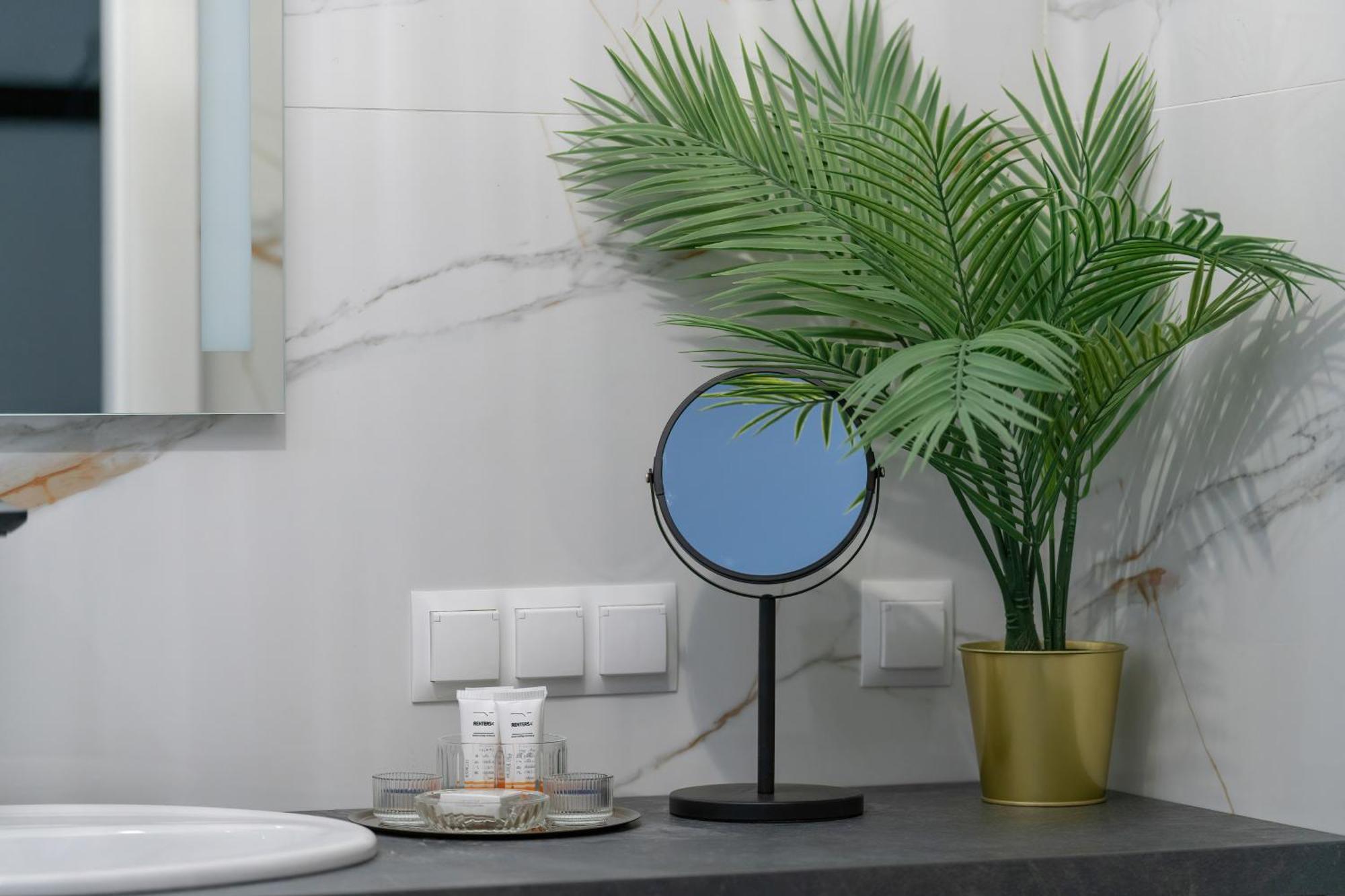 City Center Apartments With Gym & Free Garage Poznan By Noclegi Renters Esterno foto