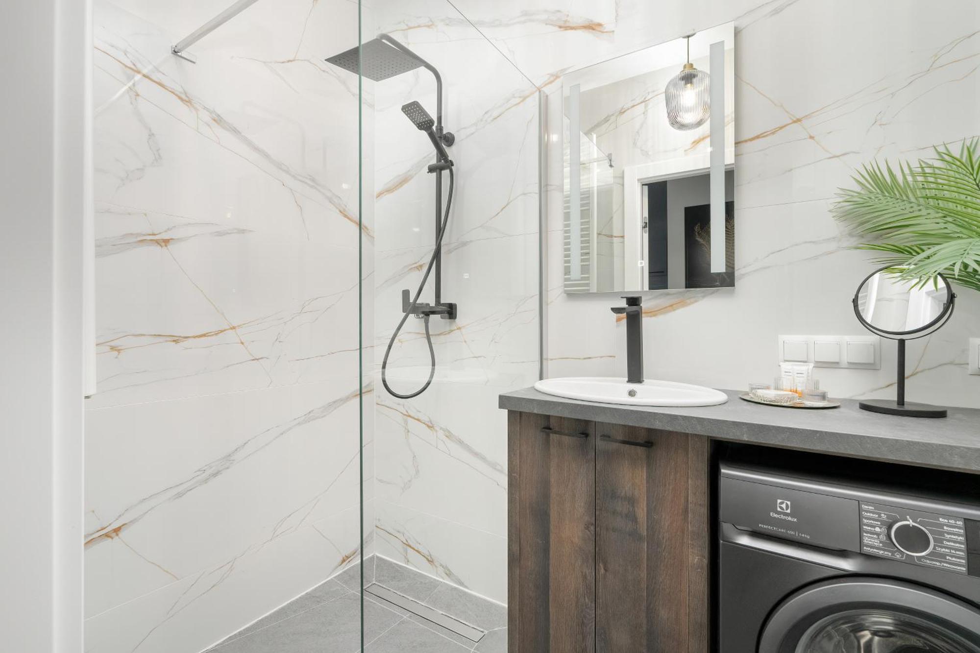 City Center Apartments With Gym & Free Garage Poznan By Noclegi Renters Esterno foto