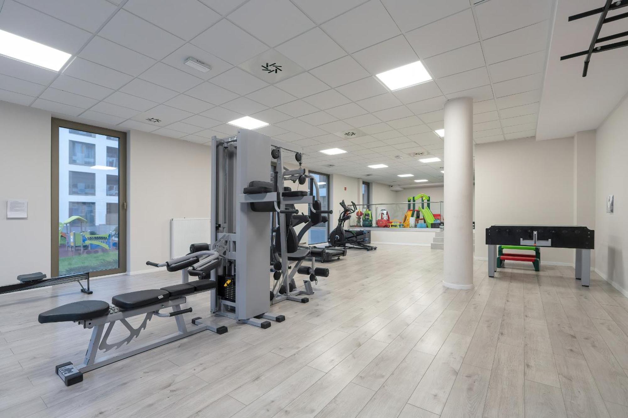 City Center Apartments With Gym & Free Garage Poznan By Noclegi Renters Esterno foto