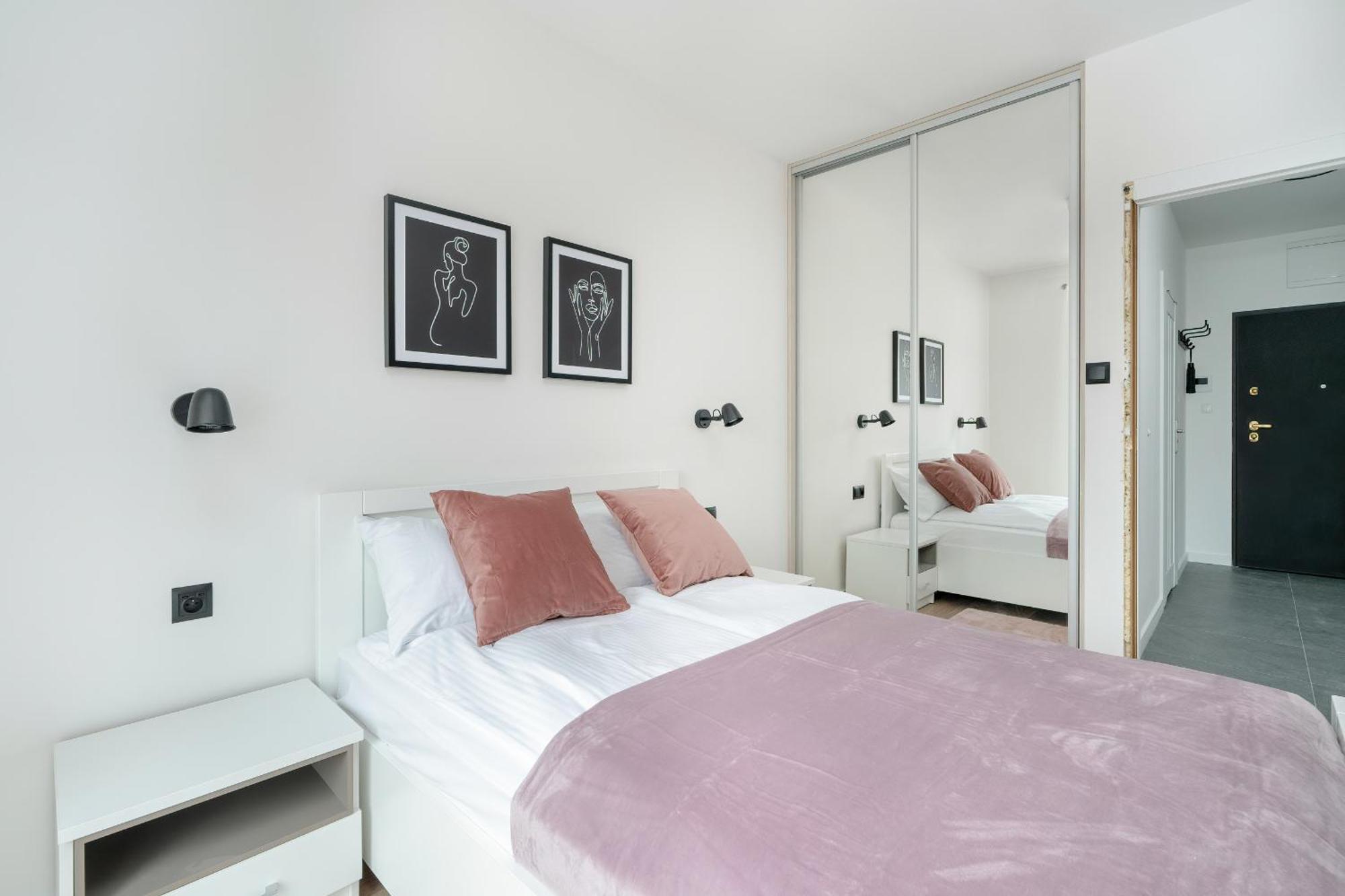 City Center Apartments With Gym & Free Garage Poznan By Noclegi Renters Esterno foto